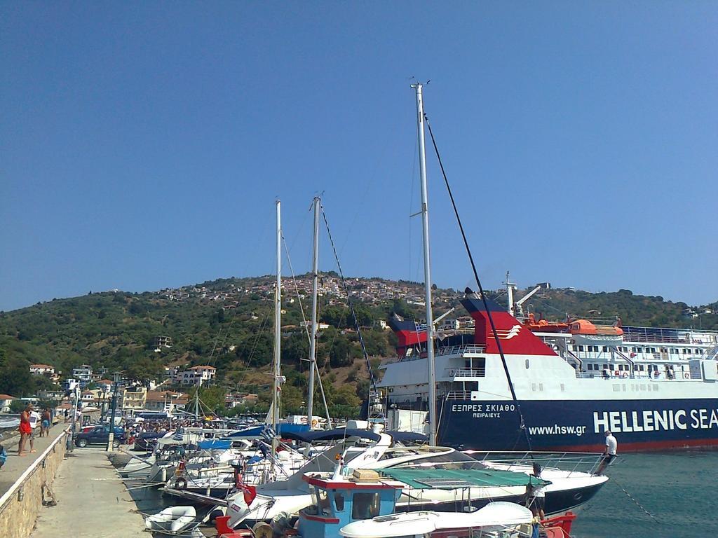 Angelinas House Otel Glossa Dış mekan fotoğraf